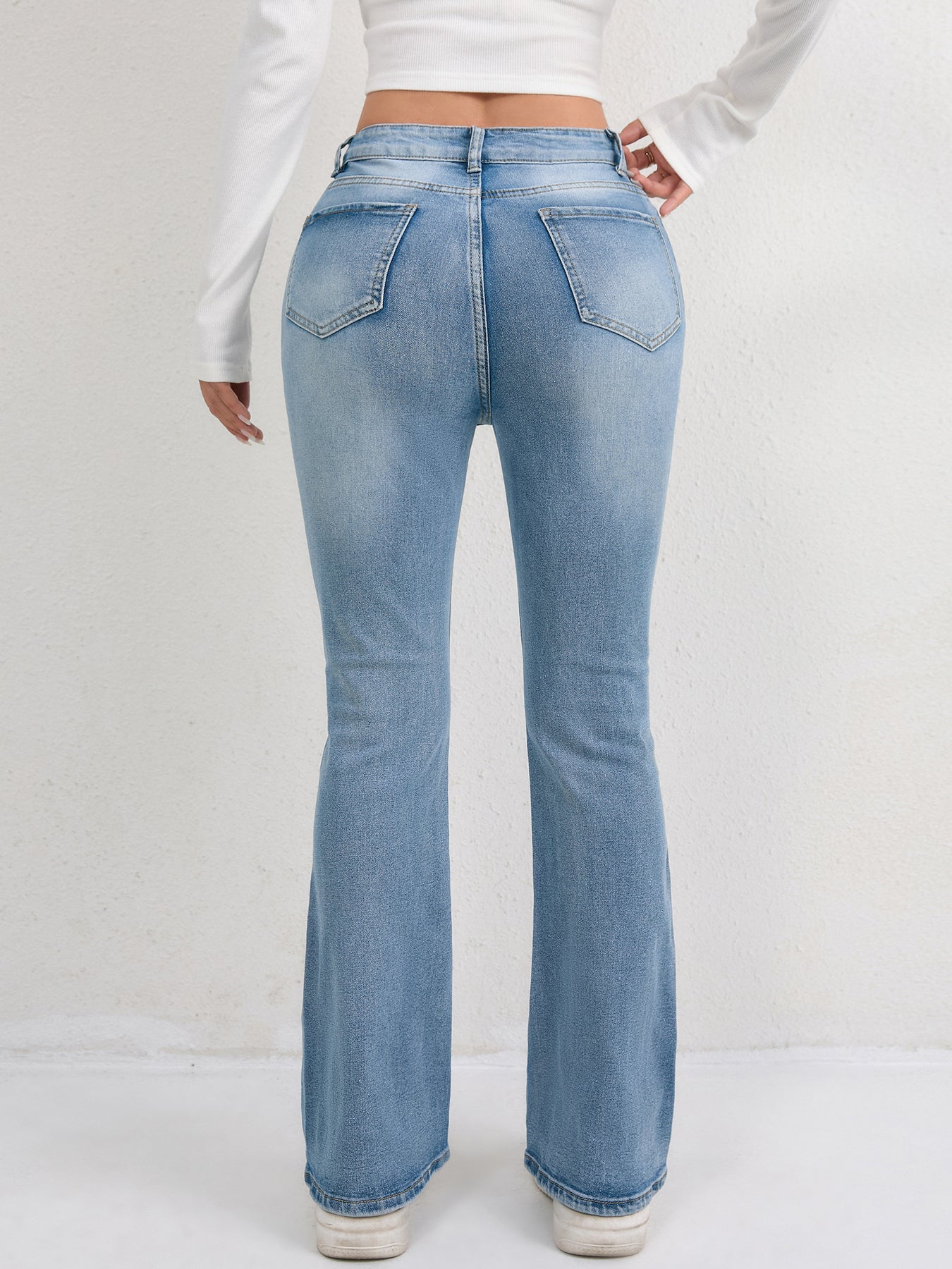 Skyline High-Rise Bootcut Jeans